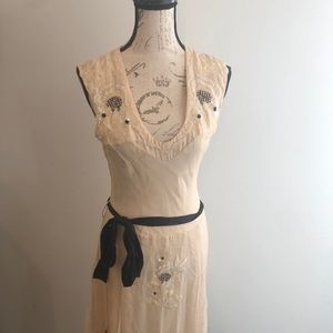 Anopia Collezioni Cream & Black Beaded dress